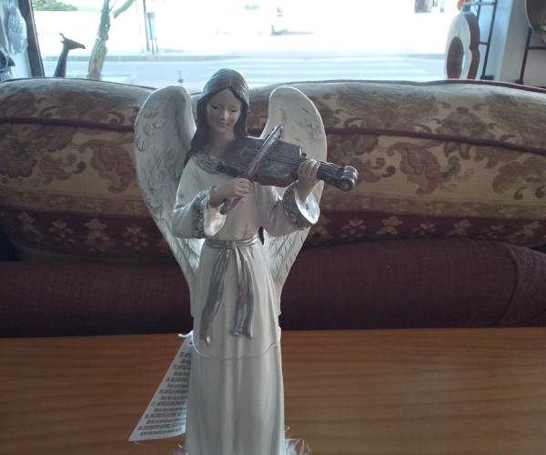 Figura Angel-1