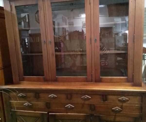 Mueble vitrina-1
